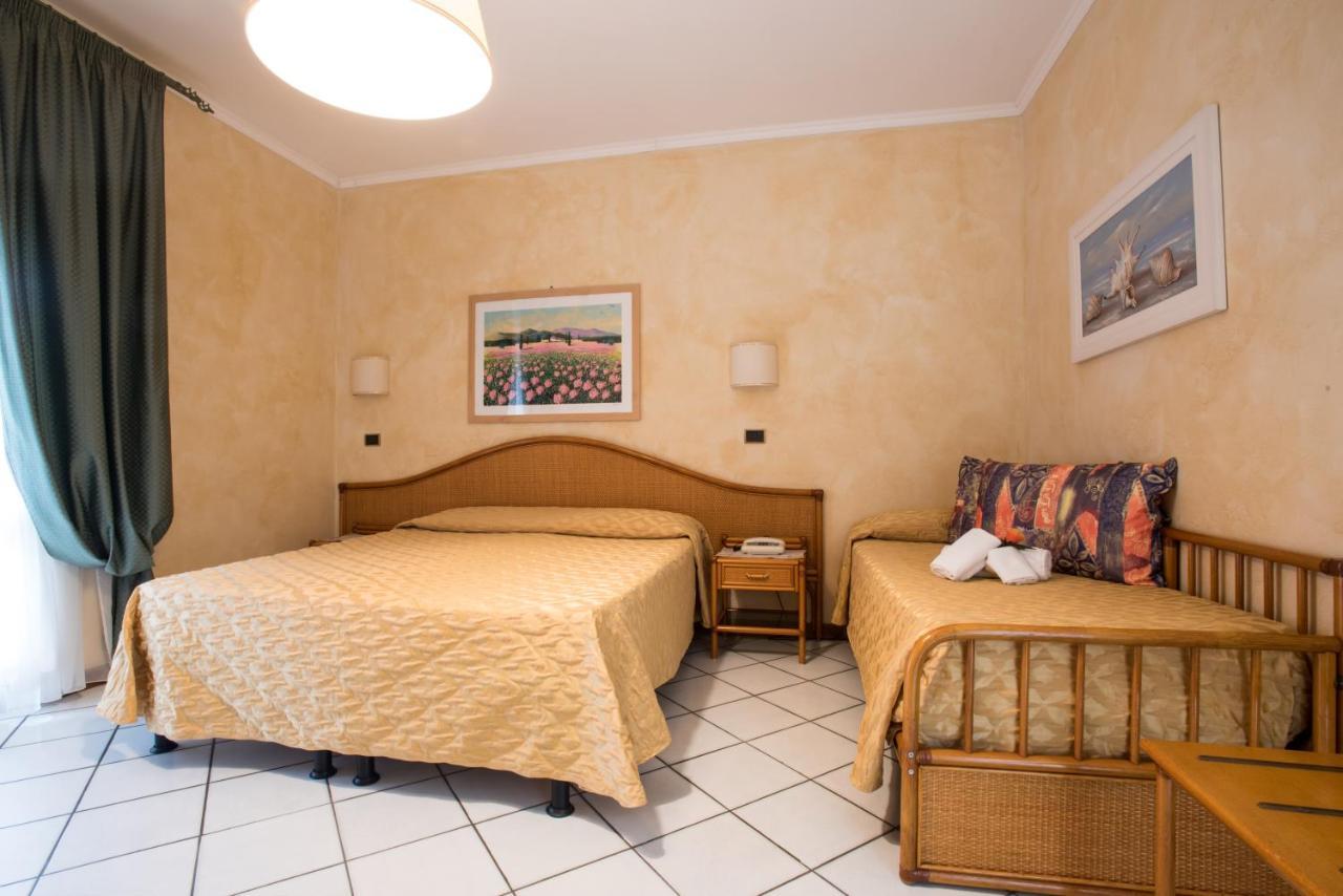 Kyrton Hotel 3*