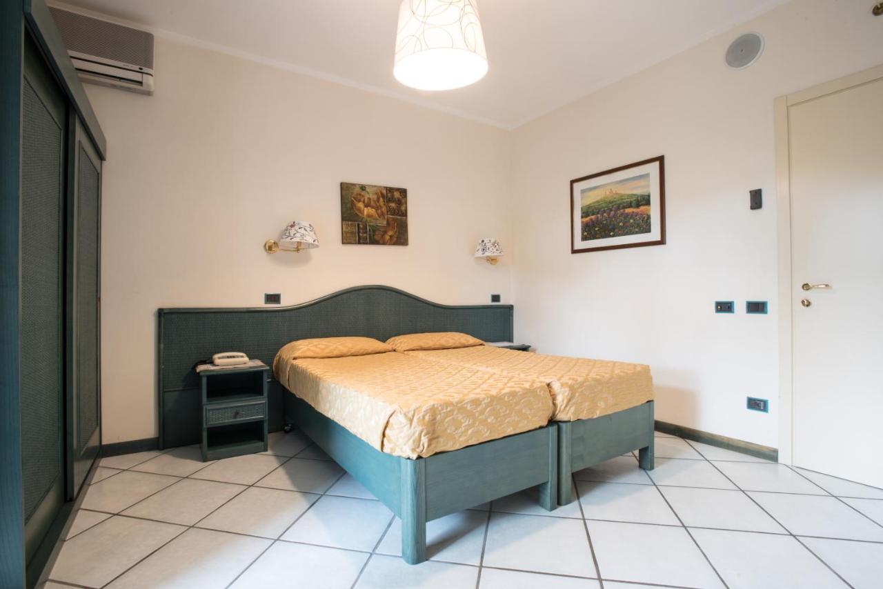 Kyrton Hotel 3*