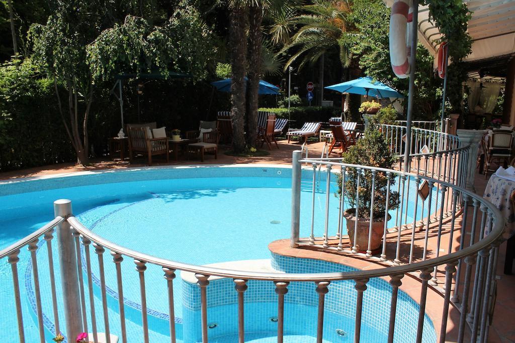 Kyrton Hotel
